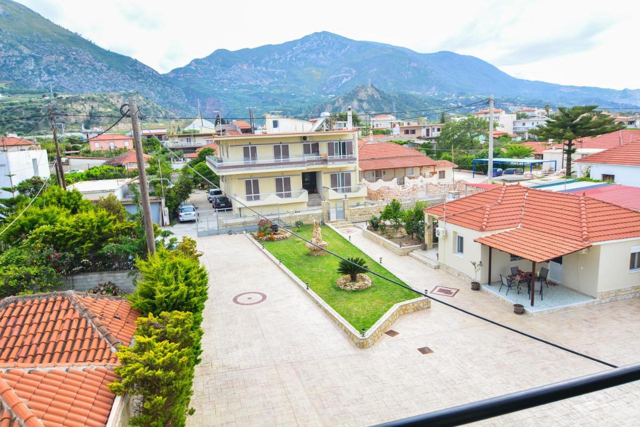 Olea Apartments ซิโลกาสโตร ภายนอก รูปภาพ