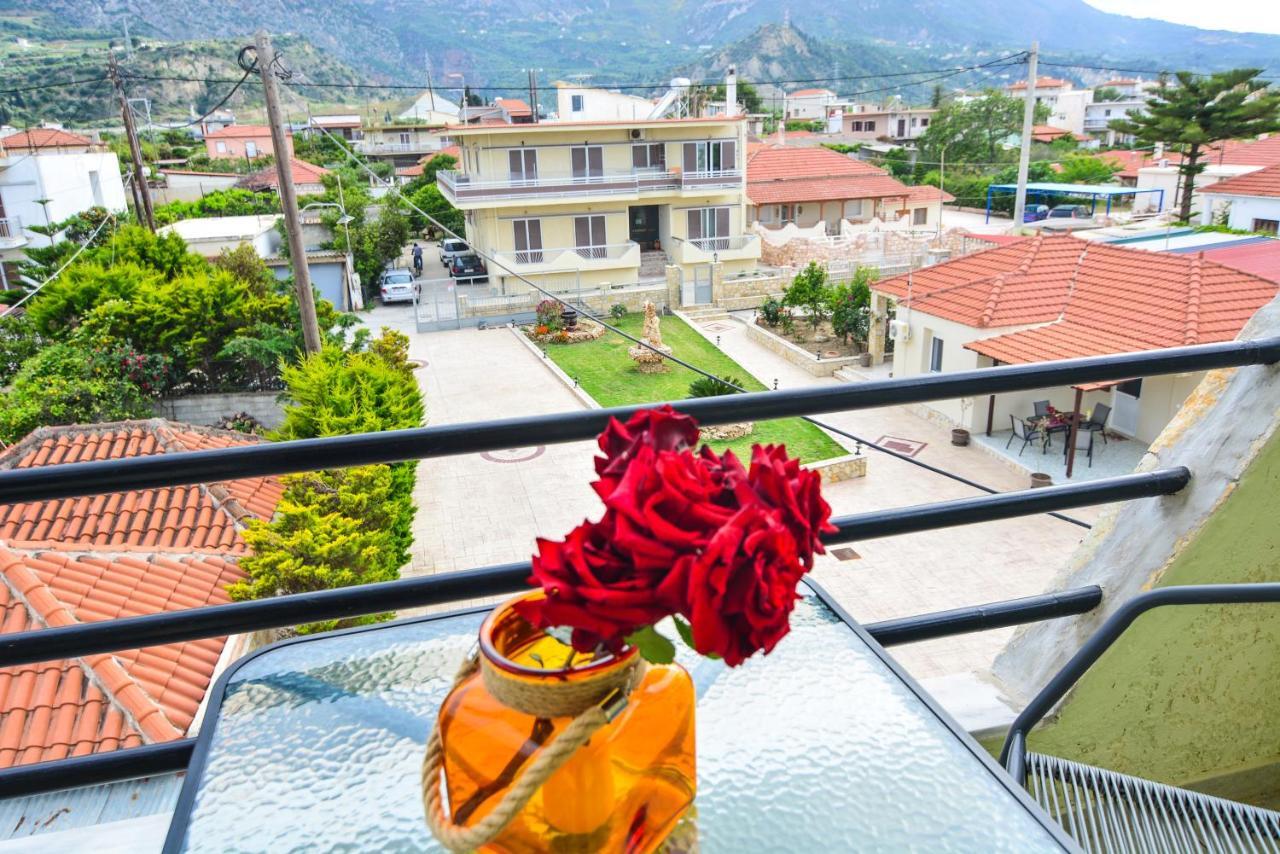 Olea Apartments ซิโลกาสโตร ภายนอก รูปภาพ
