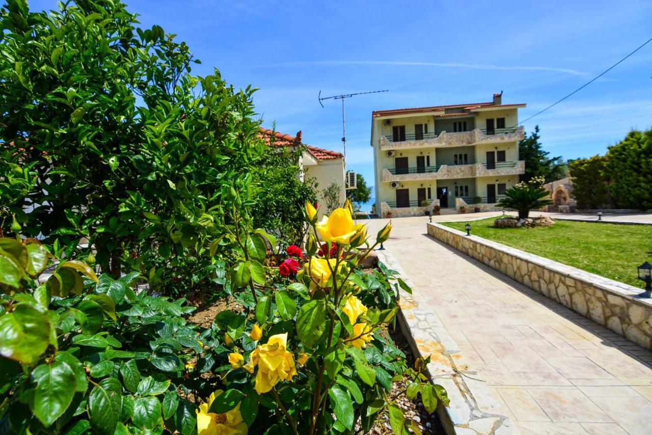 Olea Apartments ซิโลกาสโตร ภายนอก รูปภาพ